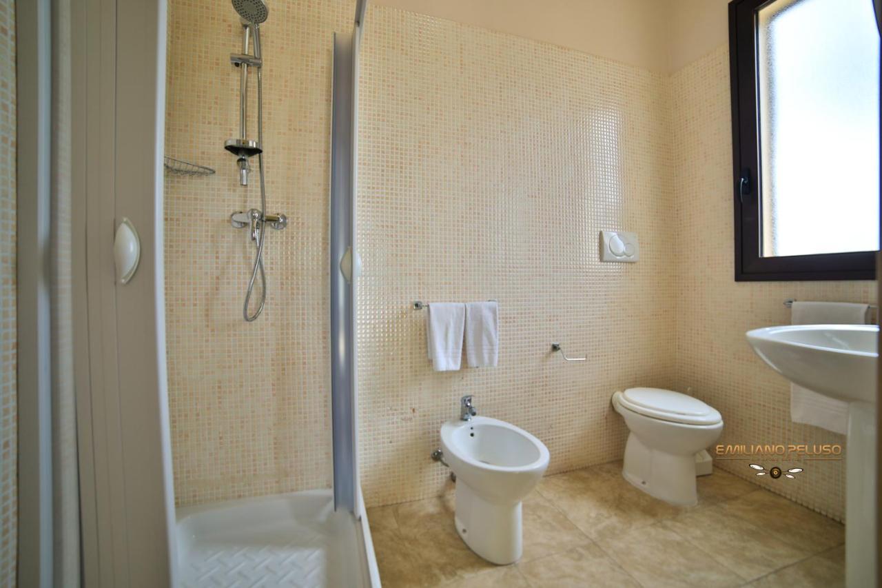 B&B La Casa Di Attilio ポルト・チェザーレオ エクステリア 写真