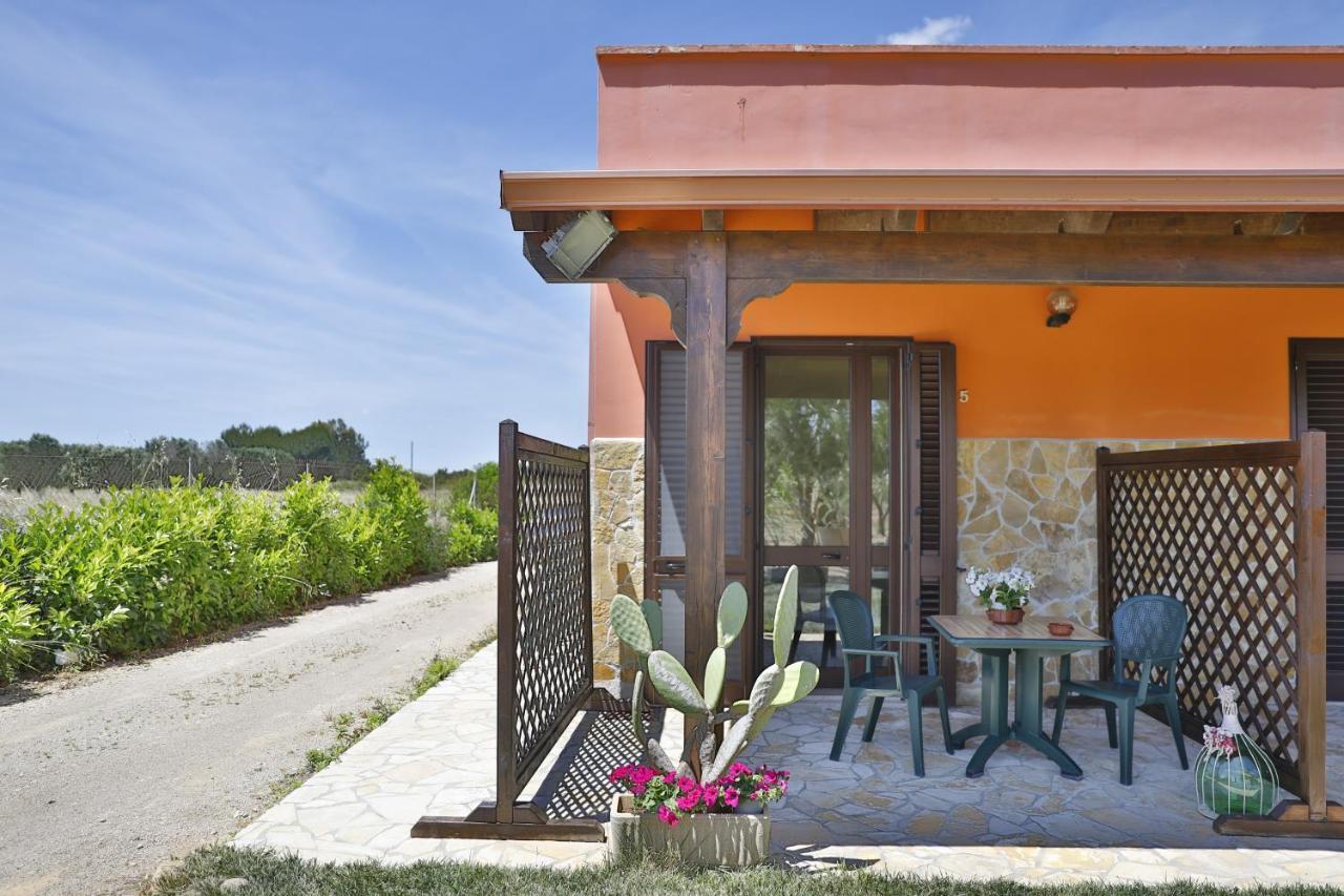 B&B La Casa Di Attilio ポルト・チェザーレオ エクステリア 写真